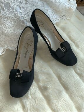 Vtg 60s Mod black crystal bow fabric evening heels pumps shoes 8.5